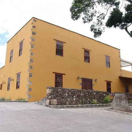 Rural Livvo Maipez فندق 3*